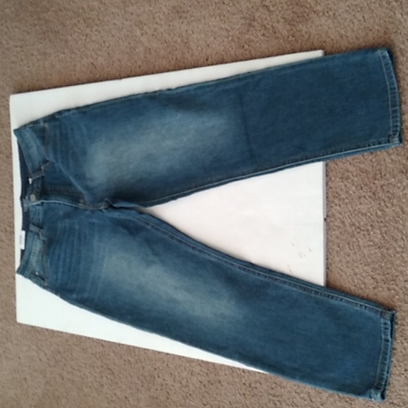 Time And Tru faded Blue Denim Jeans Women Size: 14  high Rise - Picture 2 of 3
